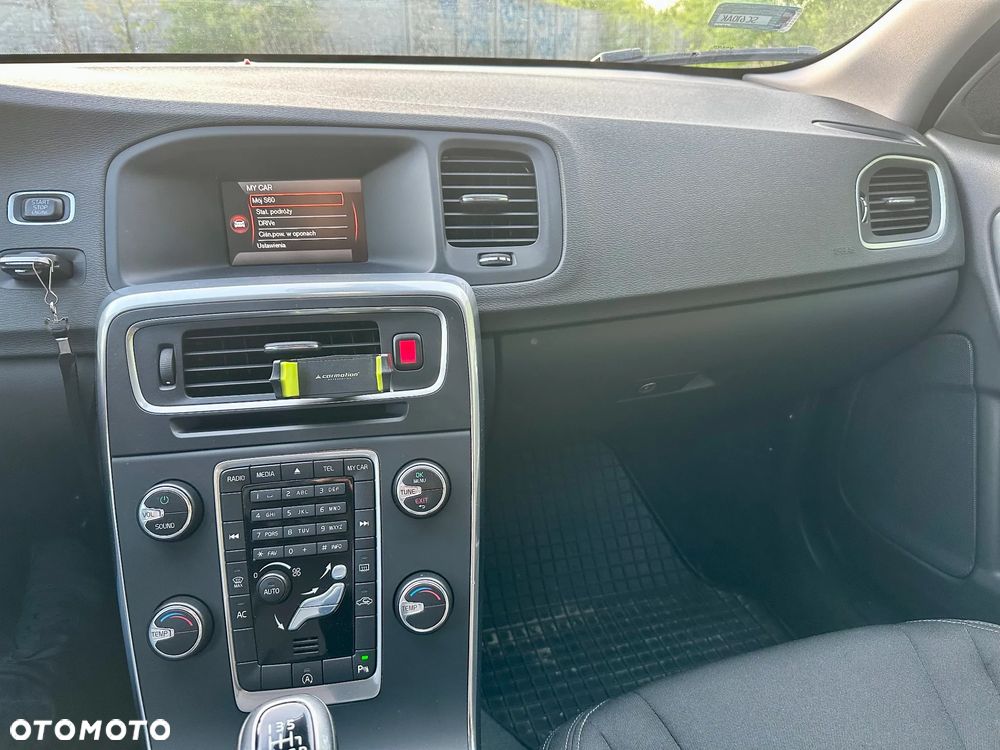 Volvo S60 T3 Drive-E Kinetic - 6
