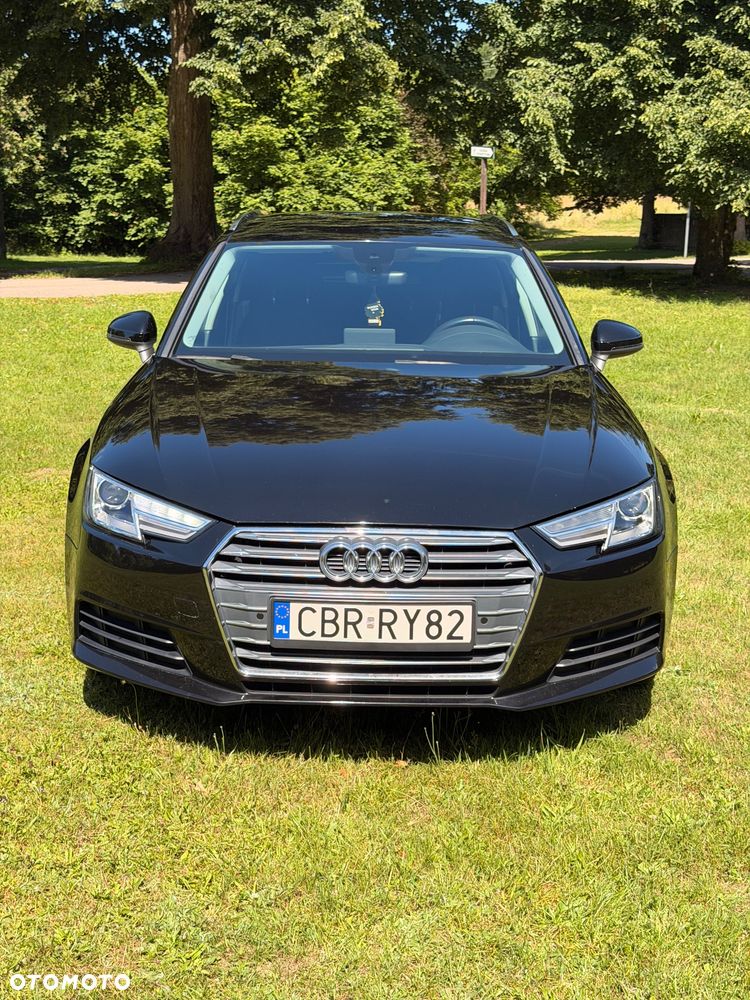 Audi A4 Avant 2.0 TDI - 4