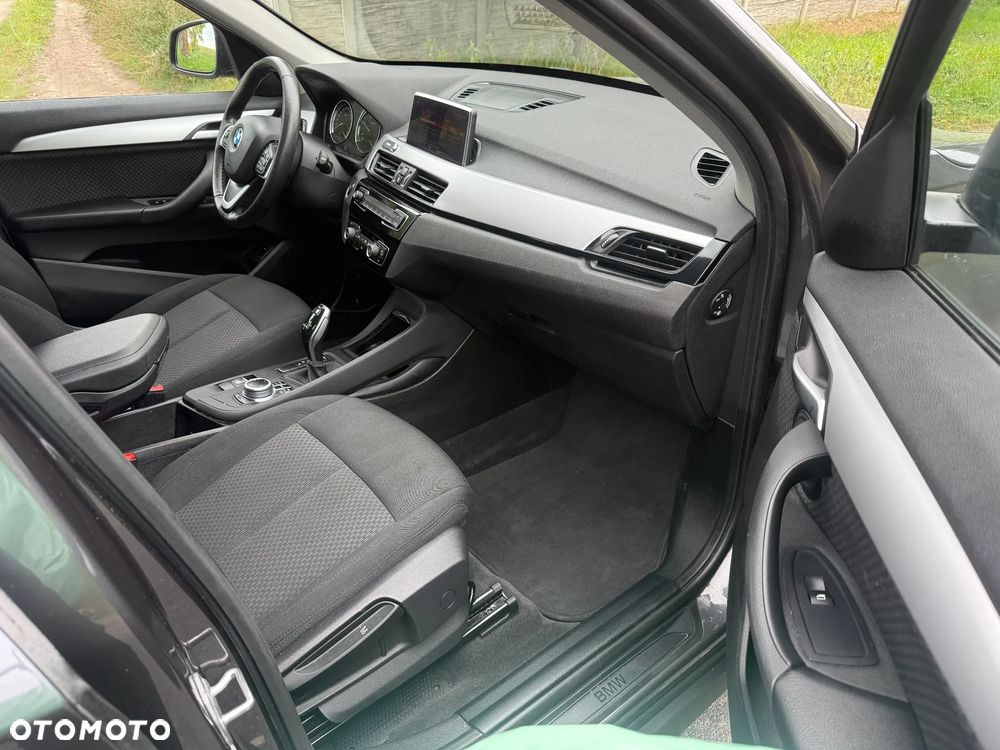 BMW X1 sDrive16d - 8