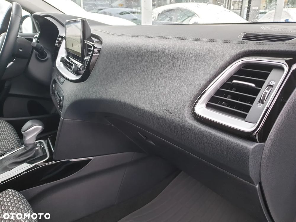 Kia Ceed 1.5 T-GDI Business Line Plus DCT - 31