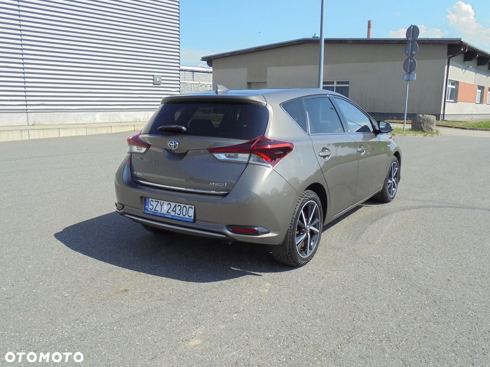 Toyota Auris - 19