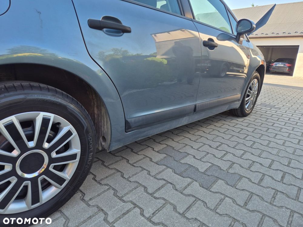 Citroën C4 - 6