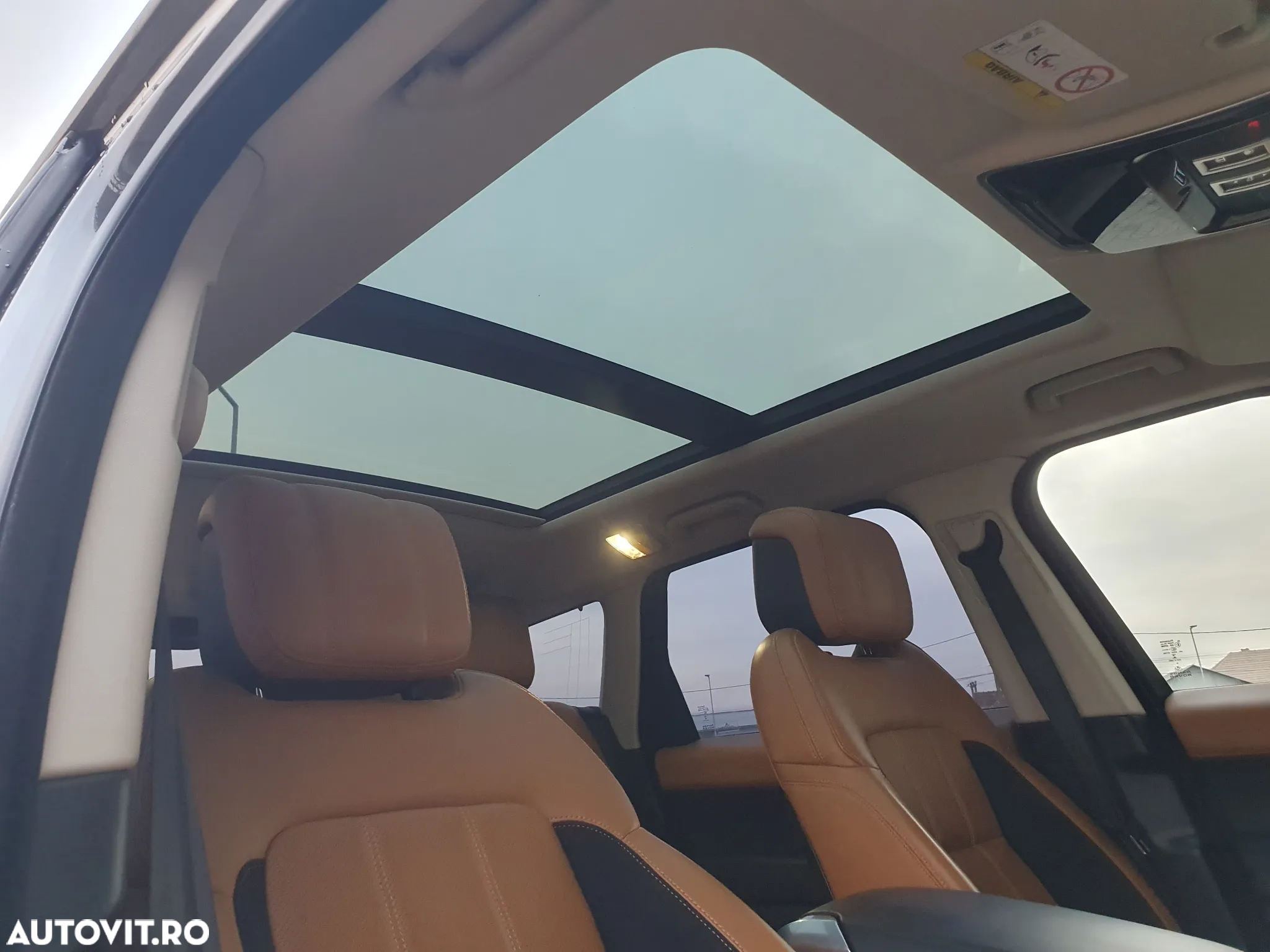 Land Rover Range Rover Sport - 12