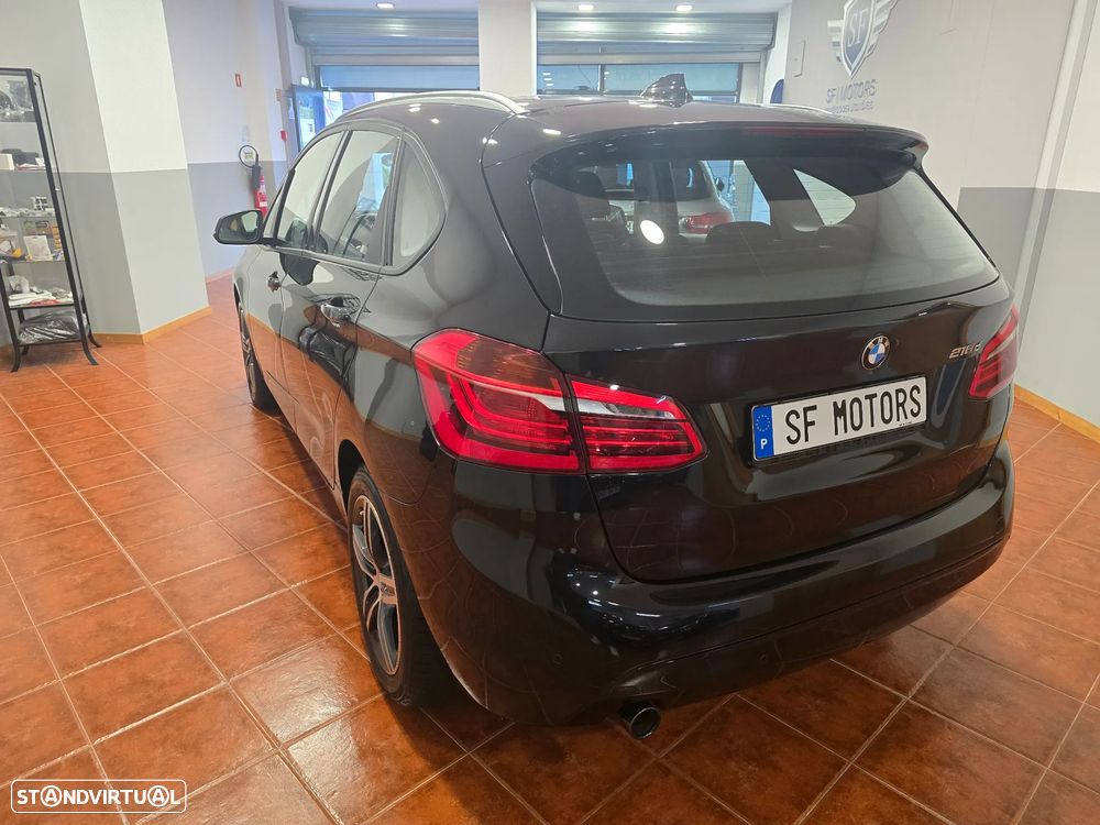 BMW 218 Active Tourer d Aut. Sport Line - 5