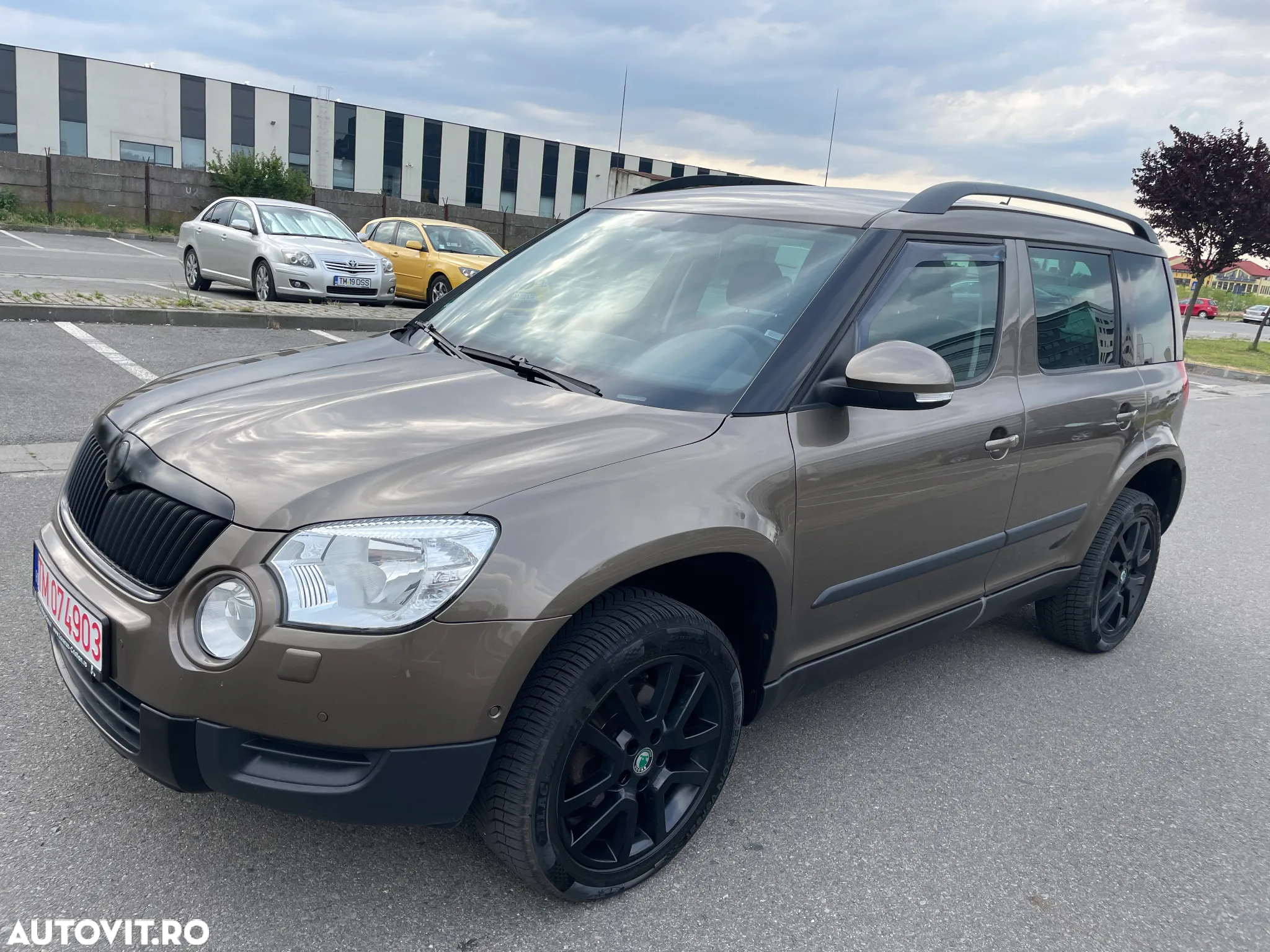 Skoda Yeti 2.0 TDI DSG 4x4 Ambition PLUS EDITION - 18
