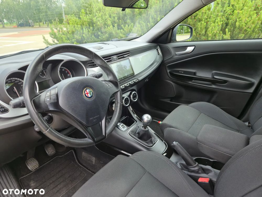 Alfa Romeo Giulietta 1.4 TB Distinctive - 2