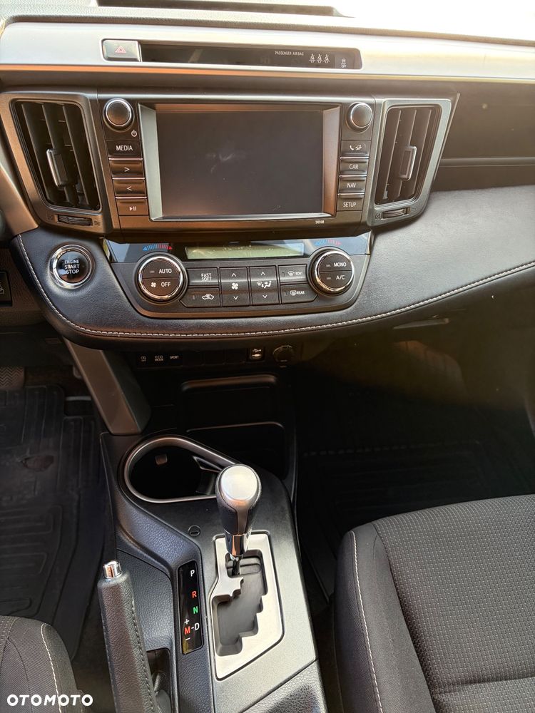 Toyota RAV4 2.0 Premium 4x4 MS - 14