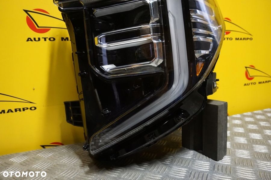 GMC SIERRA 1500 2022 - REFLEKTOR LAMPA PRZÓD LED LEWA SREBRNA USA - 4