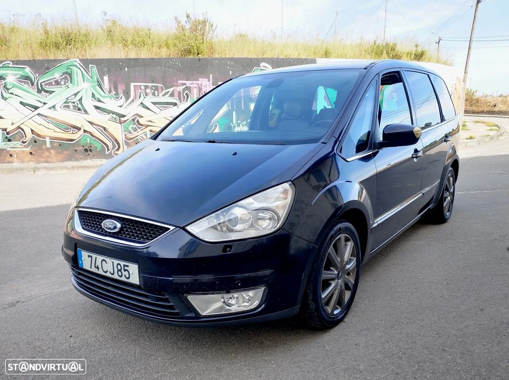 Ford Galaxy 2.0 TDCi Ghia - 45