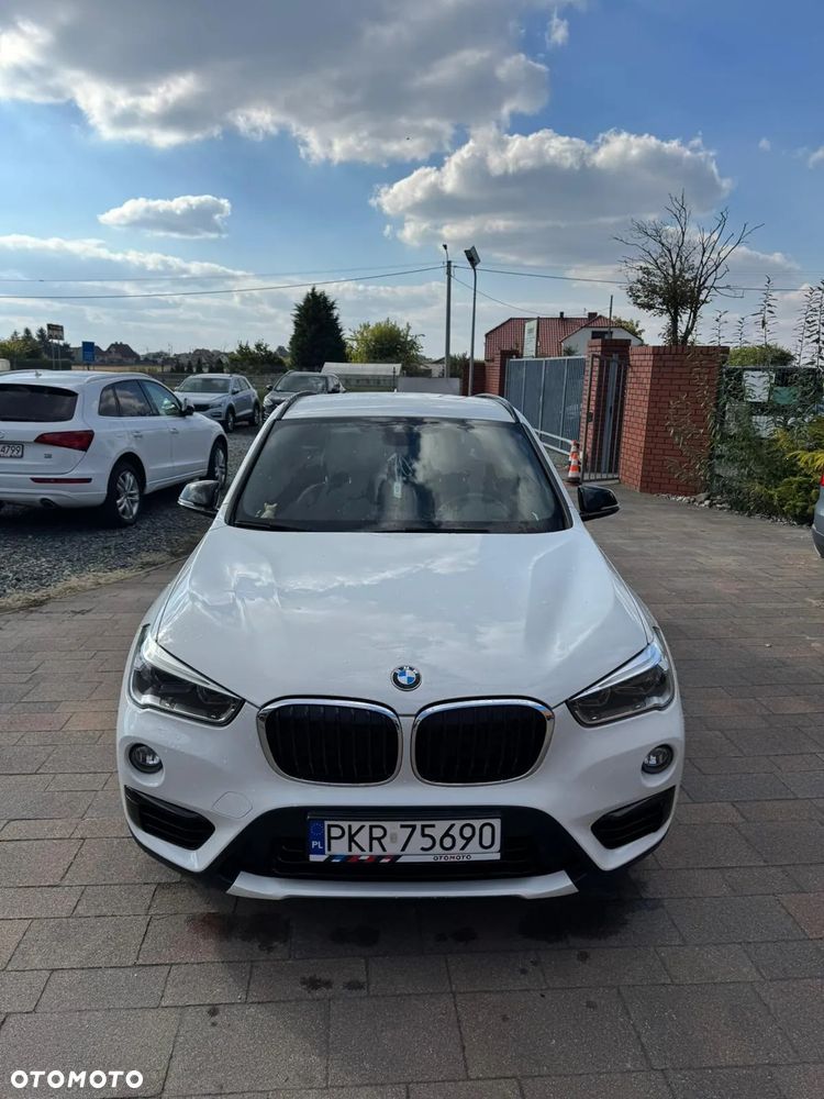 BMW X1 xDrive20d - 8