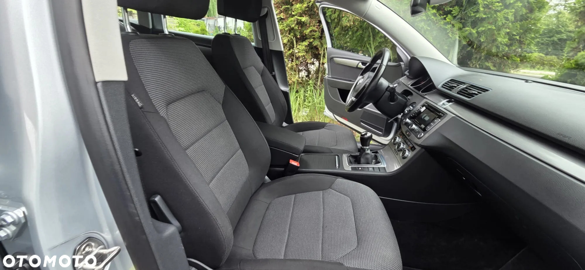 Volkswagen Passat Variant 2.0 Blue TDI SCR R-Line - 33