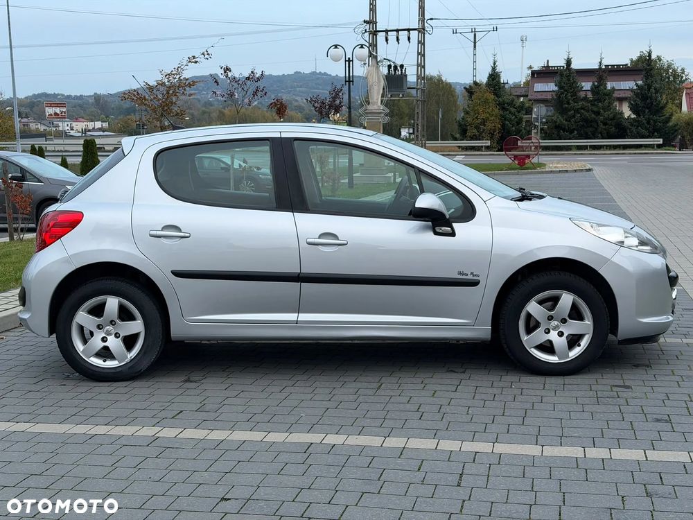 Peugeot 207 75 Urban Move - 6