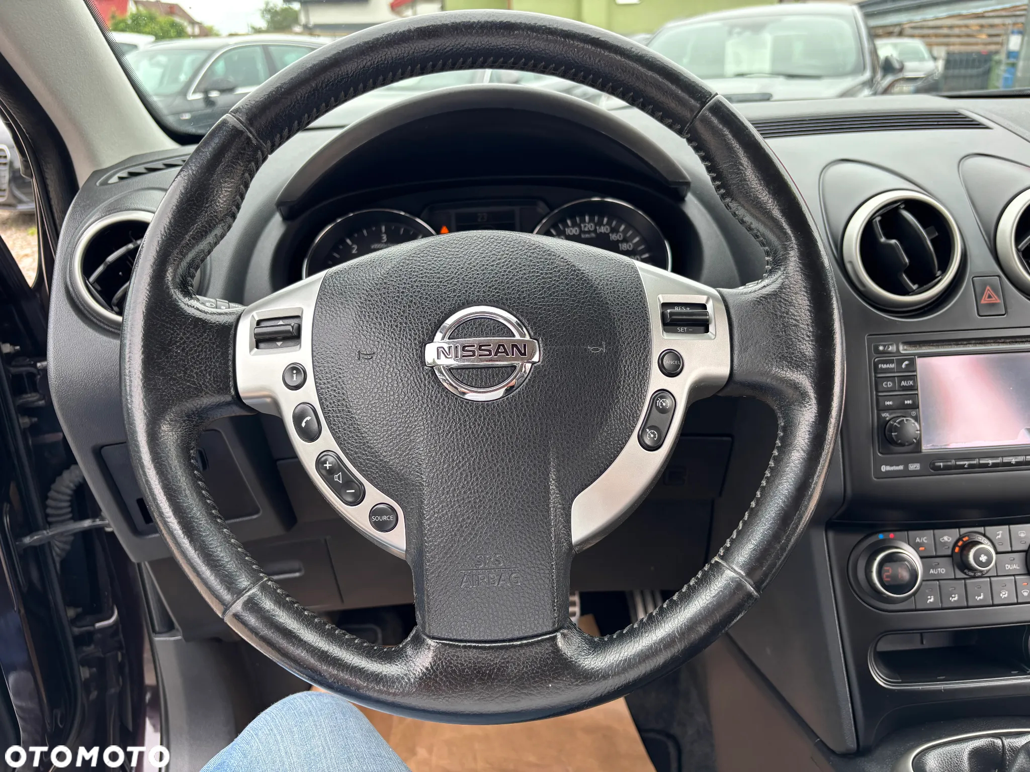 Nissan Qashqai+2 2.0 dCi 4x4 Tekna - 25