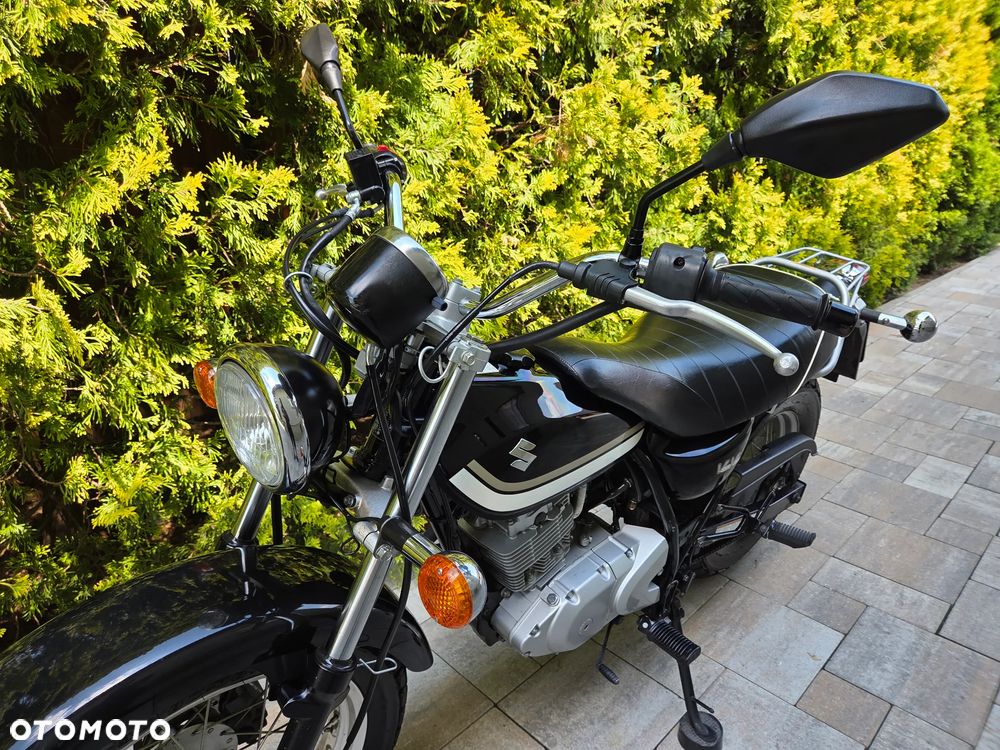 Suzuki RV - 12