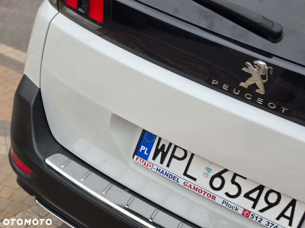 Peugeot 5008 - 8