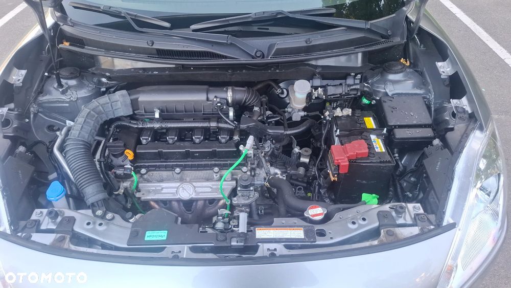 Suzuki Swift 1.2 Premium Plus - 10