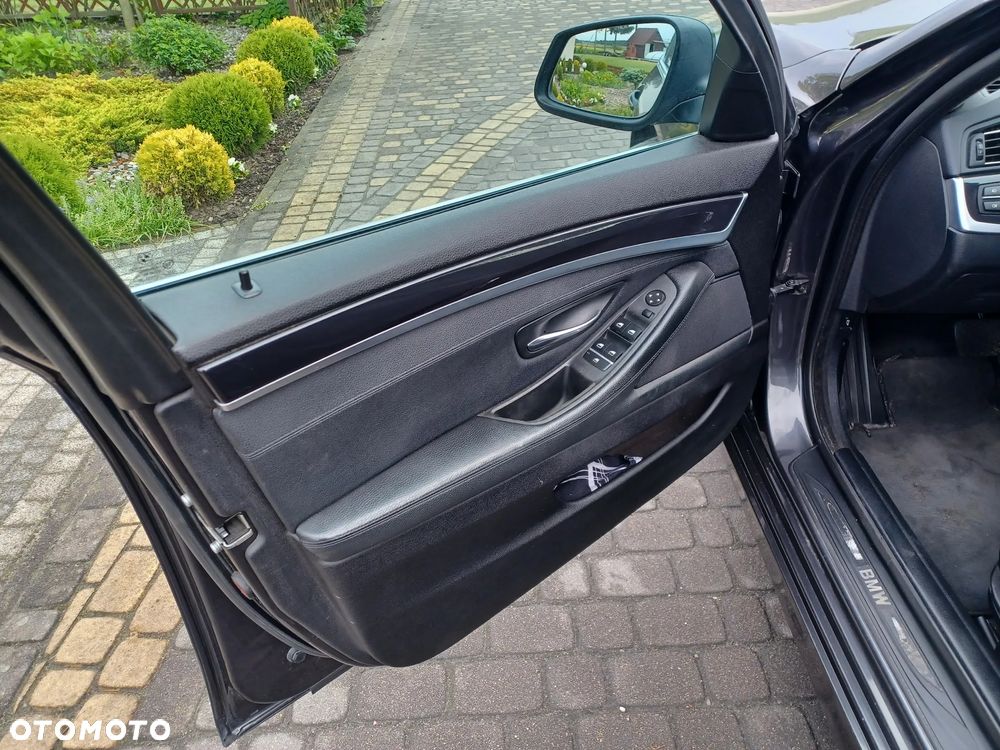 BMW Seria 5 520d - 18