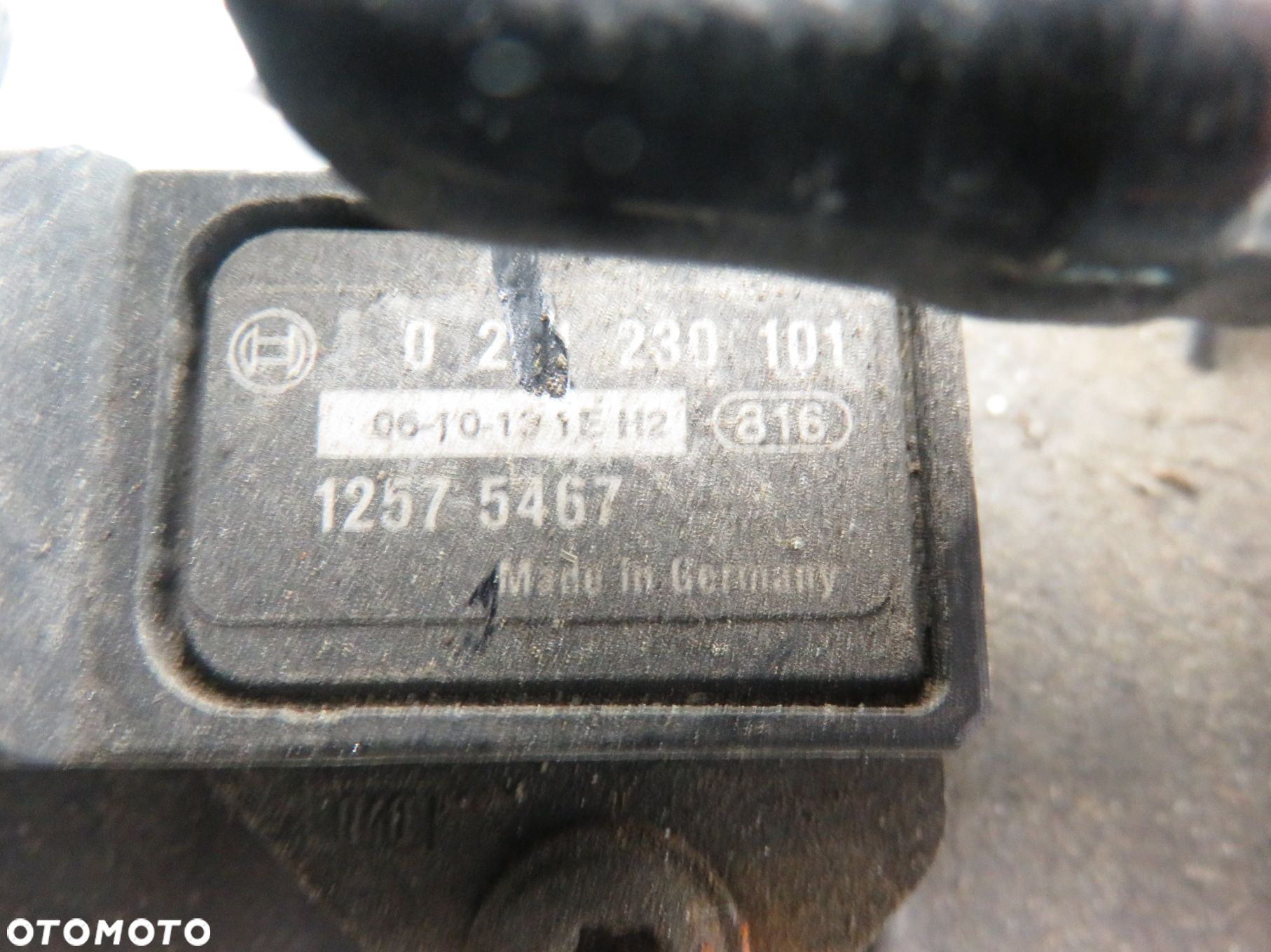 KOLEKTOR SSĄCY OPEL CORSA D 1.2 55557906 0280600063 12575467 - 4