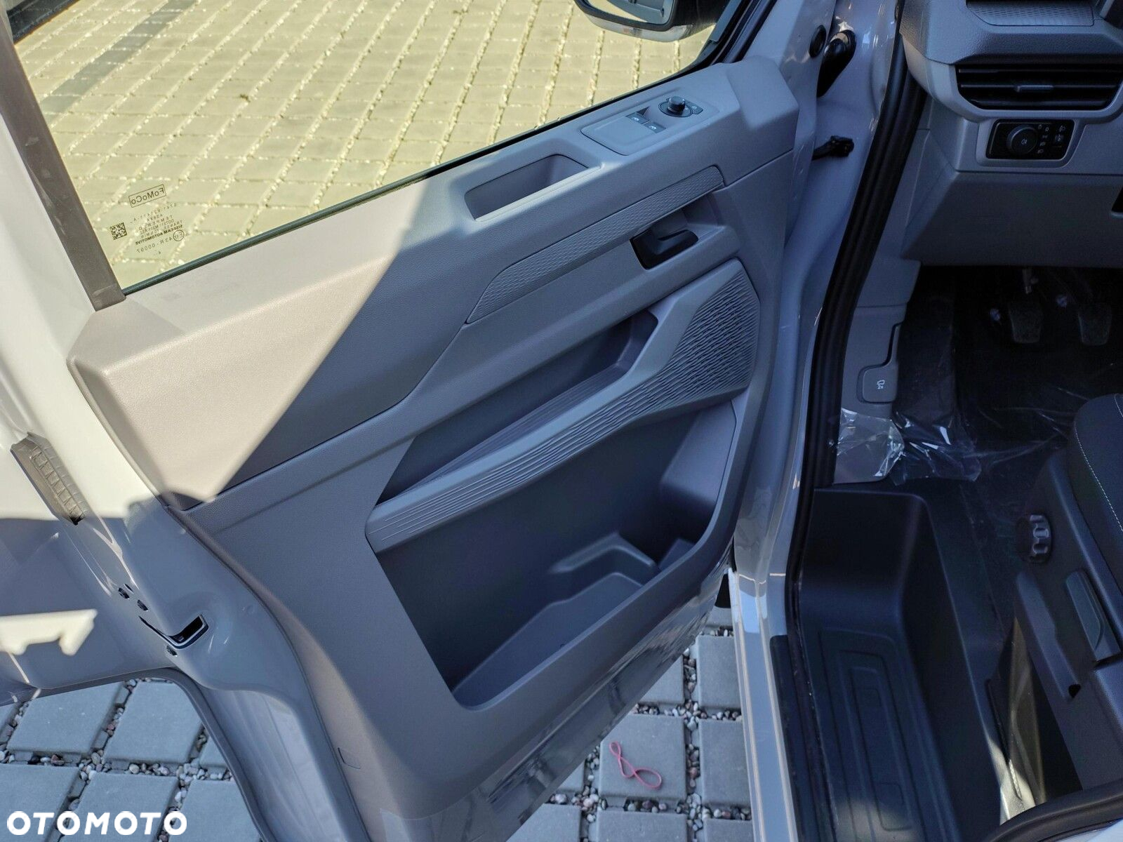Volkswagen Transporter Furgon, 2,0TDI 150KM, 6-bieg.manualna, r.o :3500 mm - 10