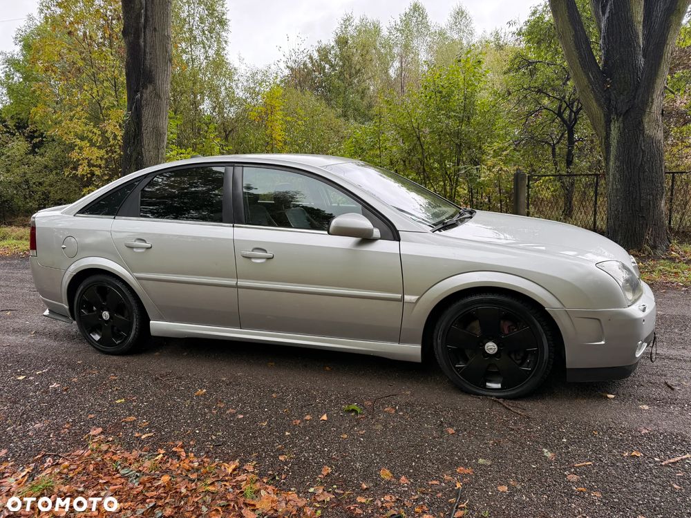 Opel Vectra GTS 3.0 V6 CDTI - 7
