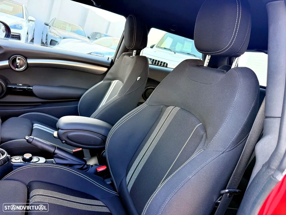 MINI 3 Portas Cooper D - 20