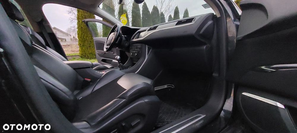Citroën C5 2.0 HDi Exclusive - 17