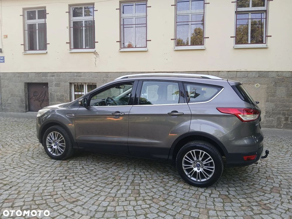 Ford Kuga 2.0 TDCi 4x4 Titanium - 8