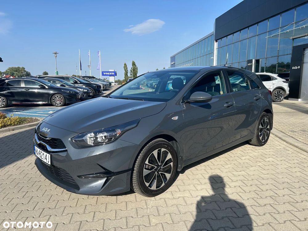 Kia Ceed 1.5 T-GDI M - 3