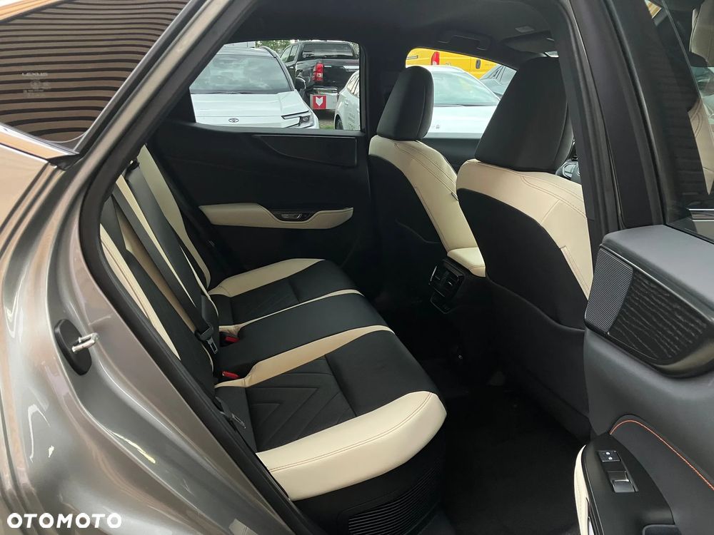 Lexus NX 450h+ Omotenashi AWD - 20