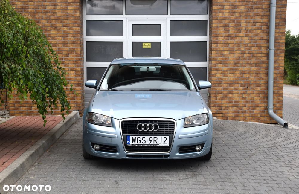 Audi A3 Sportback 2.0 TDI DPF Ambiente - 30