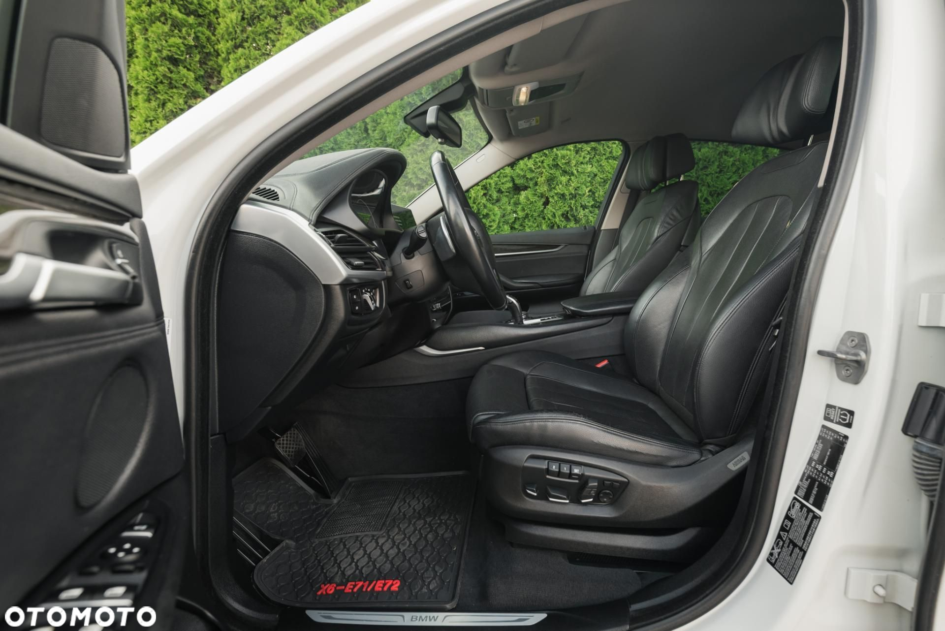 BMW X6 - 13