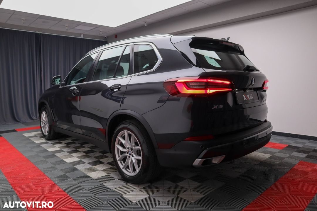 BMW X5 xDrive45e AT PHEV - 4