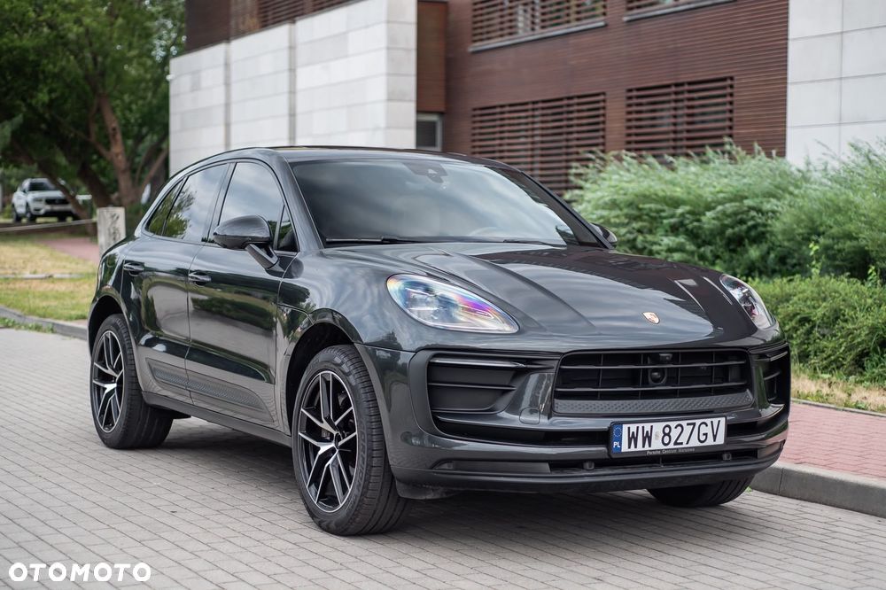 Porsche Macan Standard - 2