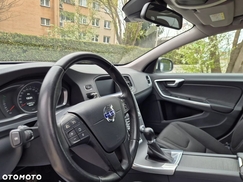 Volvo V60 D2 - 6