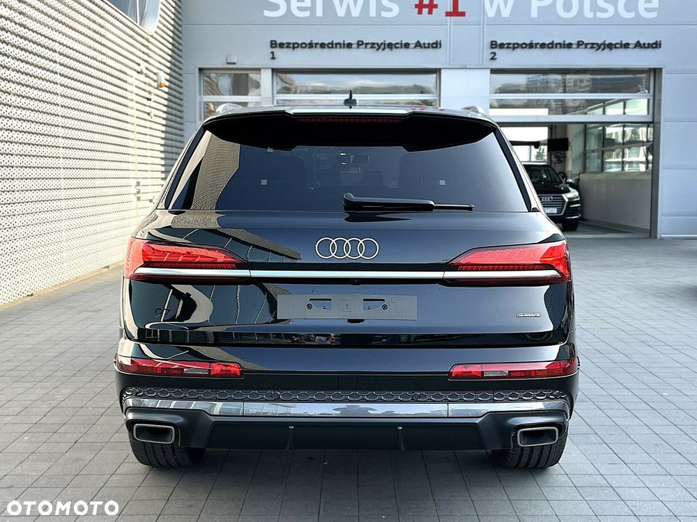 Audi Q7 - 8