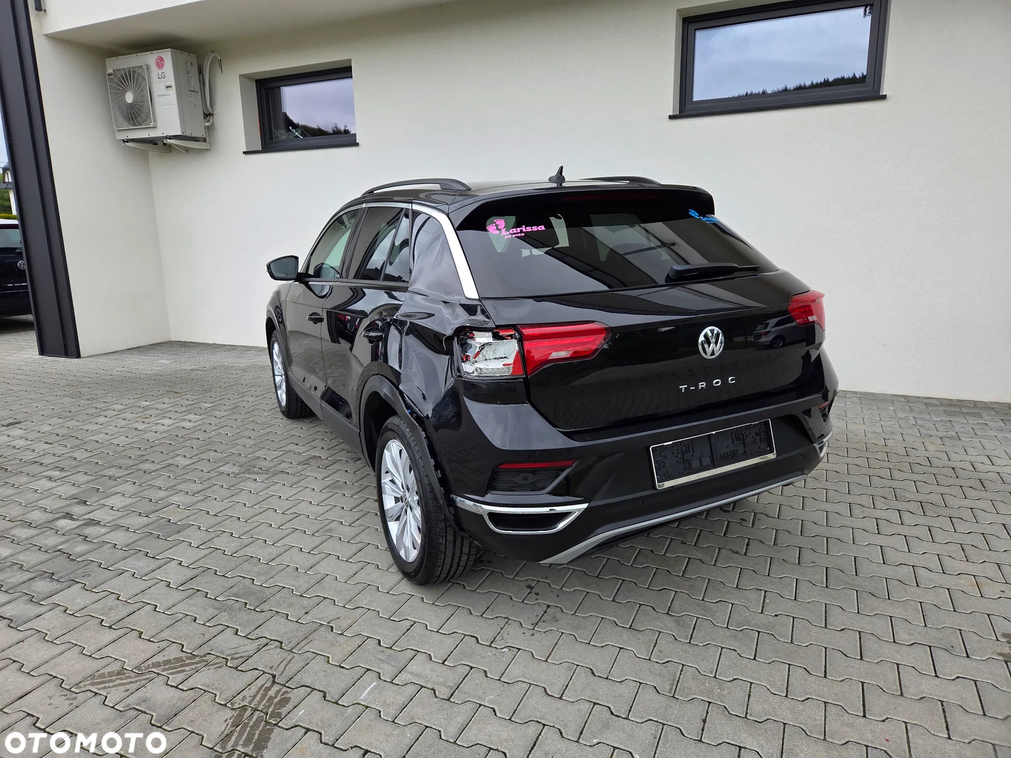 Volkswagen T-Roc - 3