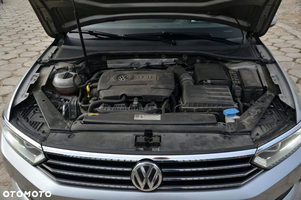 Volkswagen Passat Variant 1.8 TSI BMT Comfortline DSG - 36