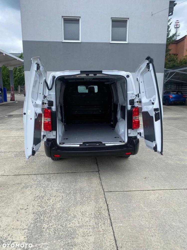 Toyota Proace Long Comfort 2.0 D-4D 145 KM - 12