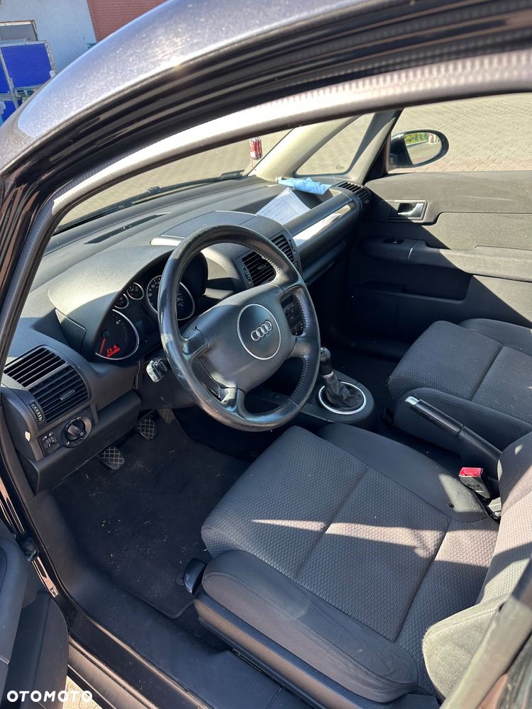 Audi A2 - 6