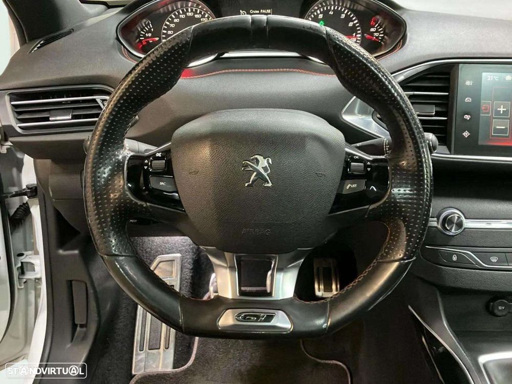 Peugeot 308 - 11