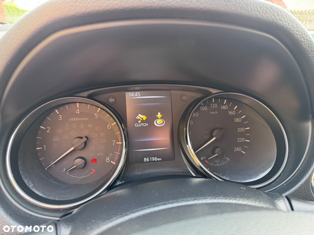 Nissan Qashqai - 22