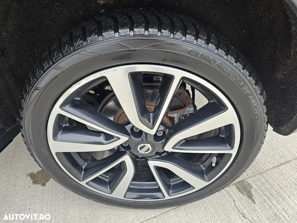 Nissan Qashqai 1.6 DCI Start/Stop 4X4-i Tekna - 20