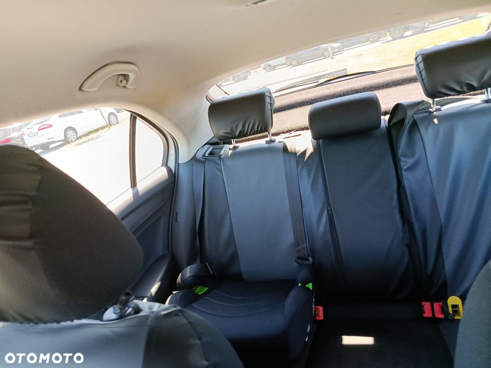 Skoda RAPID 1.0 TSI Active - 16