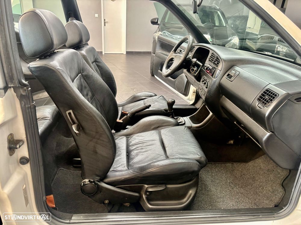 VW Golf Cabriolet 2.0 Avantgard+ - 7