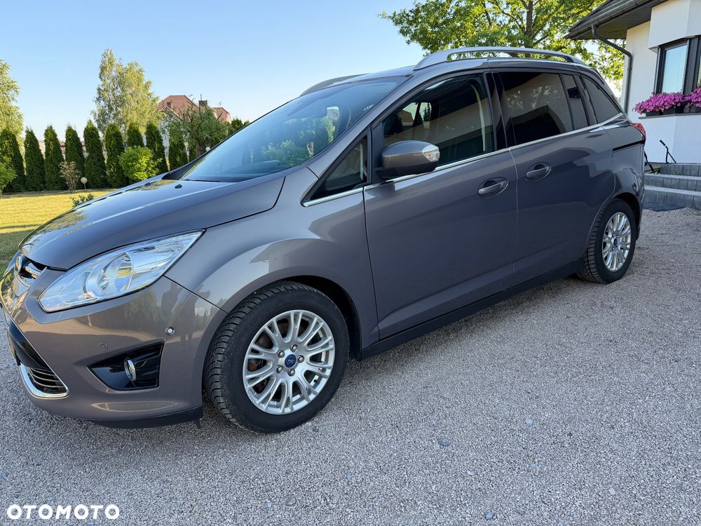 Ford Grand C-MAX - 12
