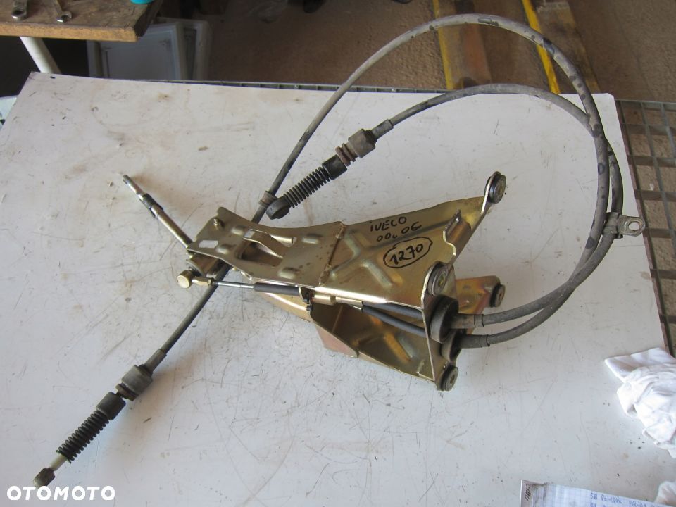 WYBIERAK LINKI ZMIANY BIEGÓW IVECO DAILY 00-06R - 1