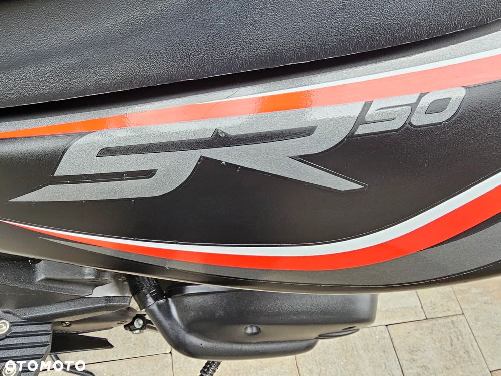 Aprilia SR - 10