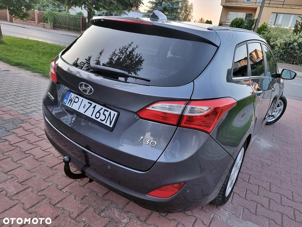 Hyundai i30 blue Kombi 1.6 GDi Style - 20