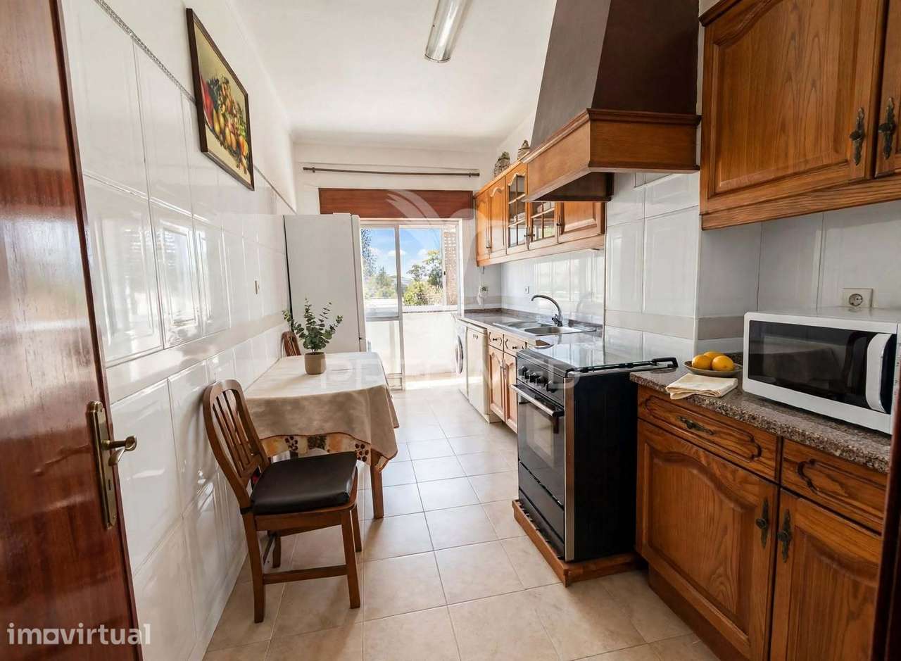 Apartamento T2 com 2 Marquises,Setúbal. - Grande imagem: 2/23