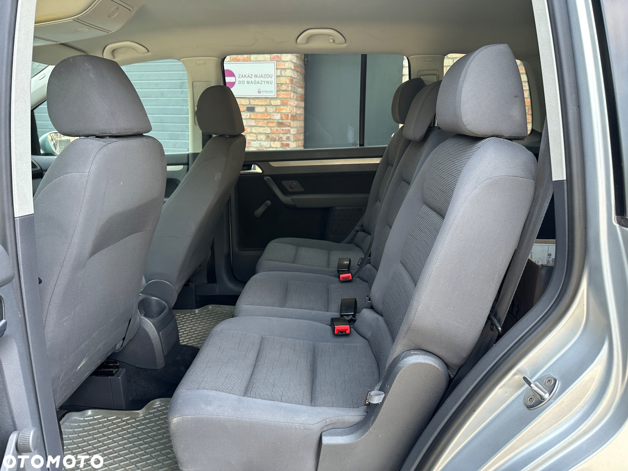 Volkswagen Touran 1.6 - 8